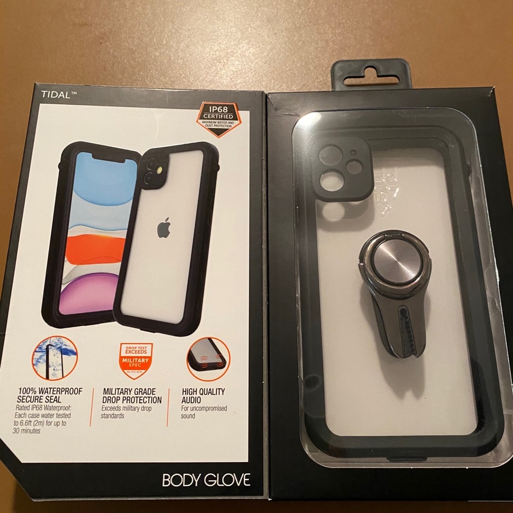 iPhone case by body glove